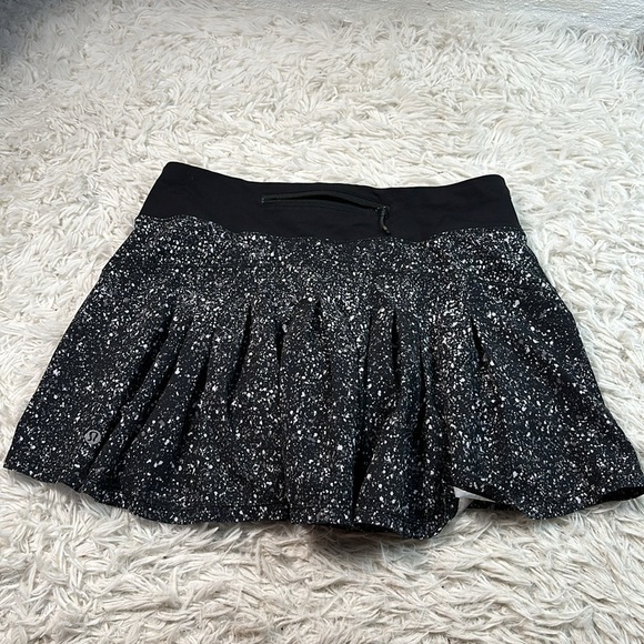 Lululemon Circuit Breaker Skirt (Tall) Splatter White Black / Black - Picture 5 of 7